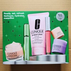 Clinique Ready Set Refresh Hydrating Skincare & Everyday Makeup Gift Set
